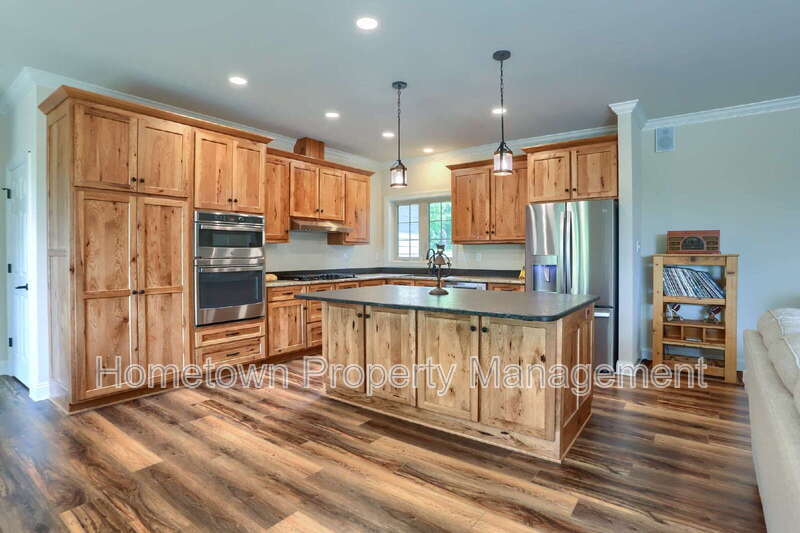 Building Photo - 11409 Weatherstone Dr