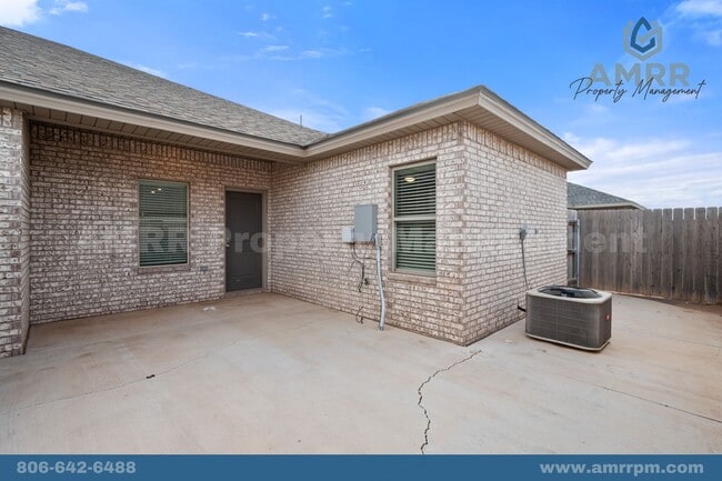 Building Photo - Easy Living Starts at AMRR: 2 Bedroom/2 Bath In Frenship ISD!