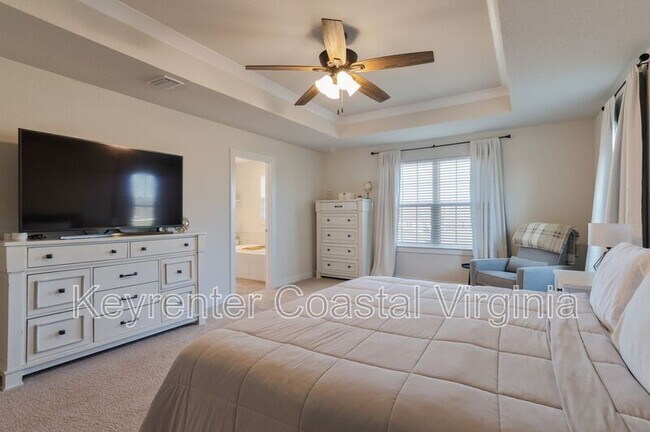 Building Photo - 515 Spring Hill Pl