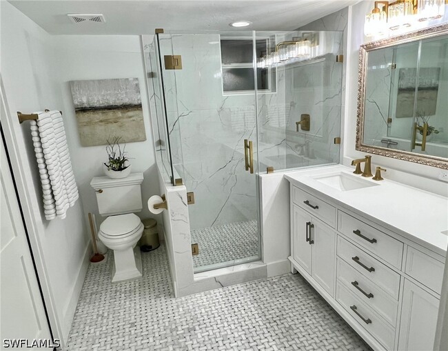 Building Photo - 5550 Heron Point Dr