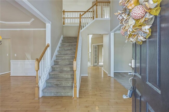 Building Photo - 1698 Broomfield Way