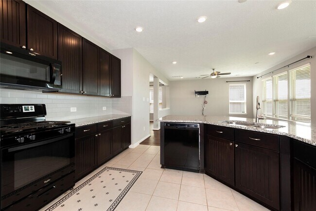 Building Photo - 24015 Adobe Ridge Ln