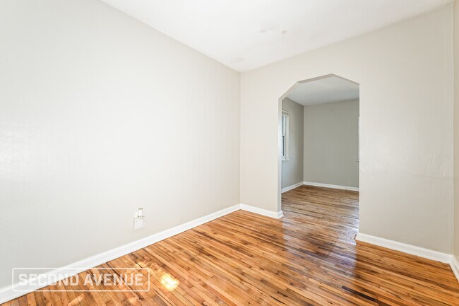 Building Photo - 3541 York St