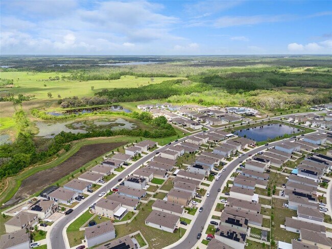 Building Photo - 544 Park Pl Blvd