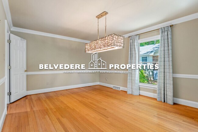 Building Photo - 4 bed in Hamilton Lakes
