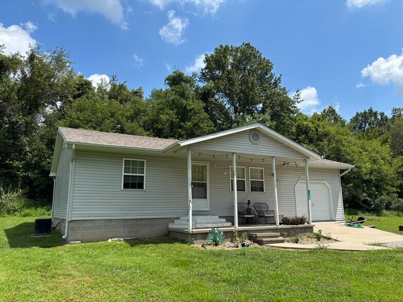 Building Photo - 11380 Mcfarland