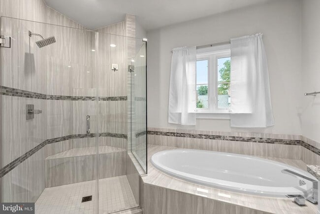 Building Photo - 9271 Wood Violet Ct