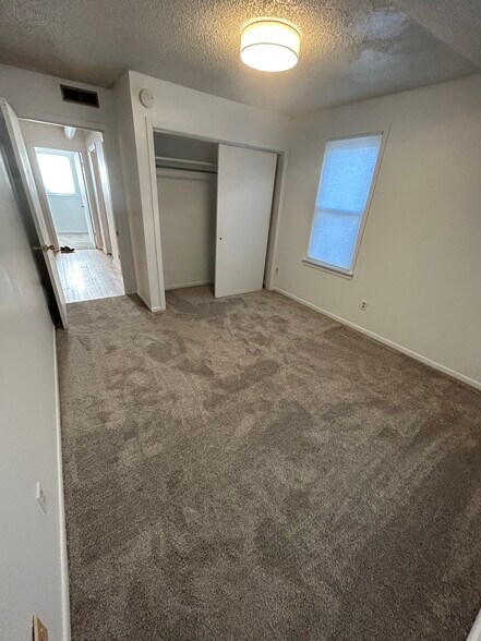 2nd floor bedroom 5 - 670 S Governor St