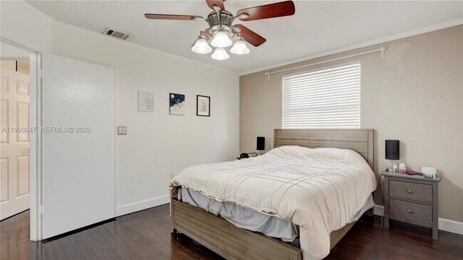 Building Photo - 1237 NW 125th Terrace