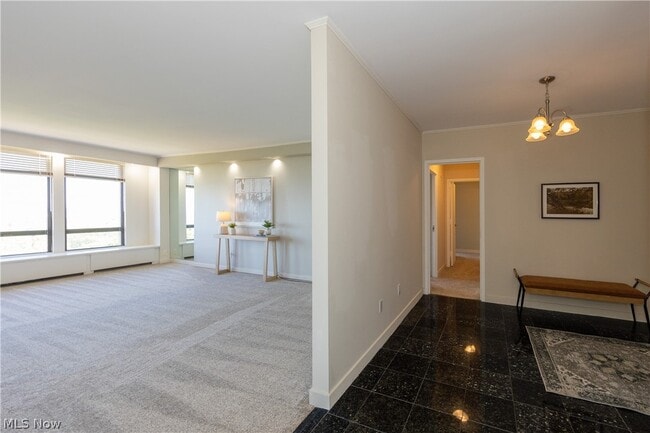 Building Photo - 1 Lakeshore Blvd