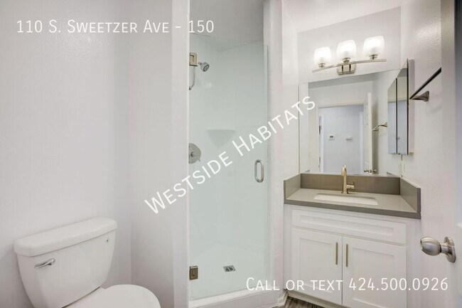 Building Photo - 110 Sweetzer Ave