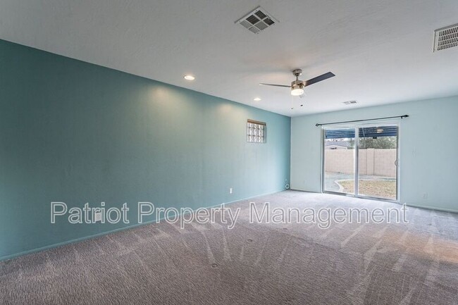 Building Photo - 7531 E McKinley St