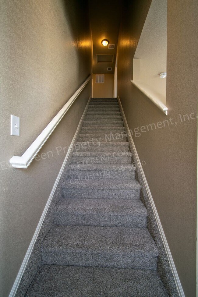 Building Photo - 6807 Grainery Rd