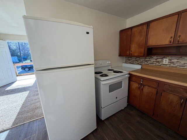 Building Photo - 810 Richland St