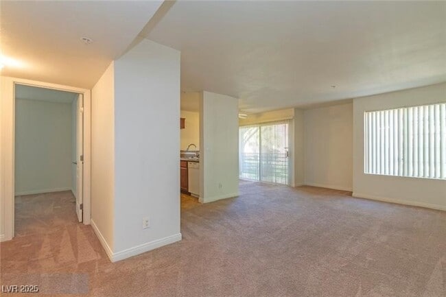 Building Photo - 2100 Jetty Rock Dr