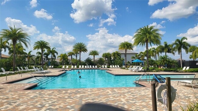 Building Photo - 5645 Agostino Way