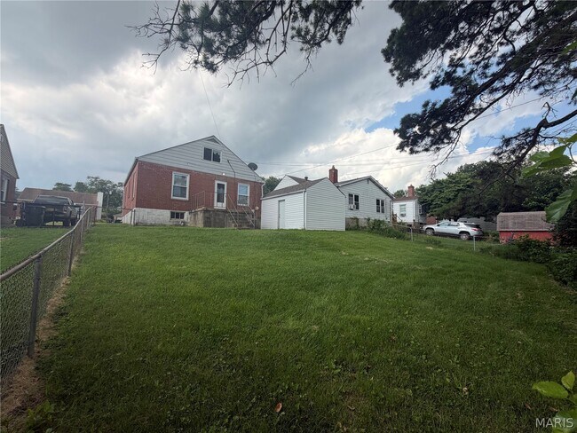 Building Photo - 9413 Corregidor Dr