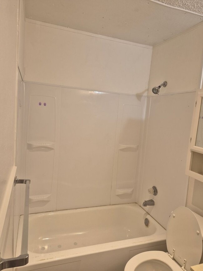 Building Photo - 7402 Avenue X