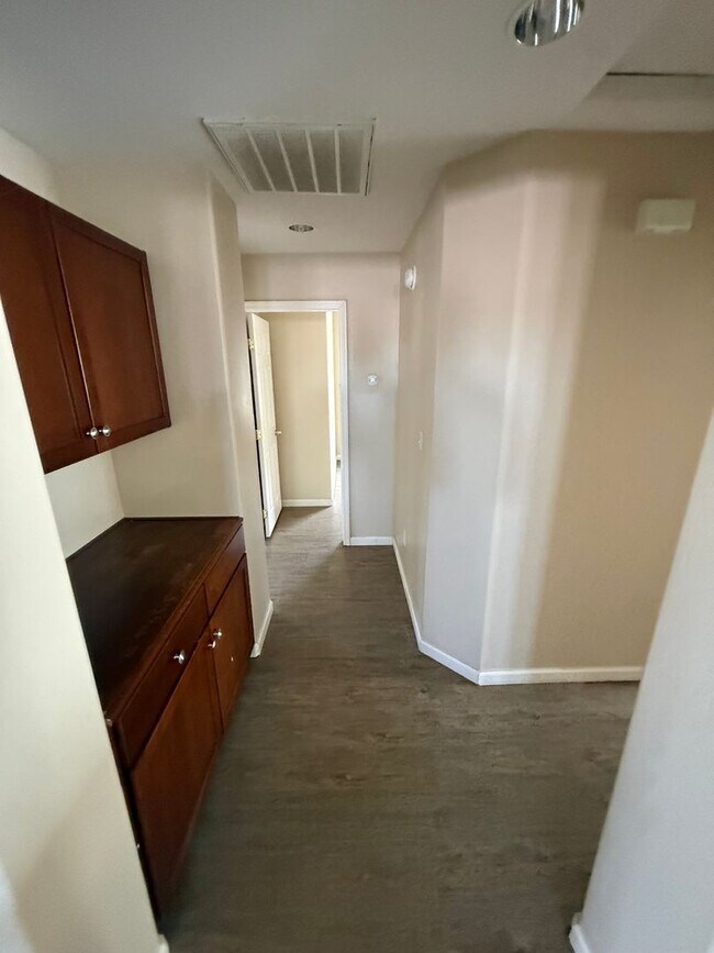 Building Photo - Charming 4-Bedroom, 3-Bathroom Home