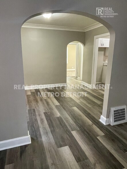 Building Photo - 16210 Ferguson St