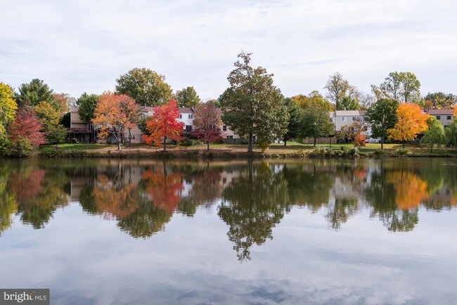 Building Photo - 2858 New Providence Ct