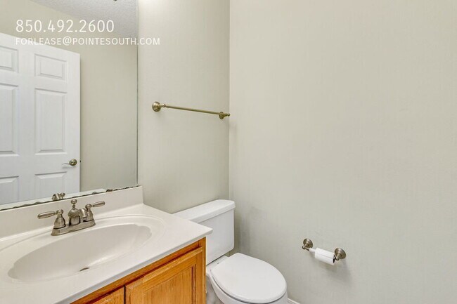 Building Photo - 917 Claeven Cir