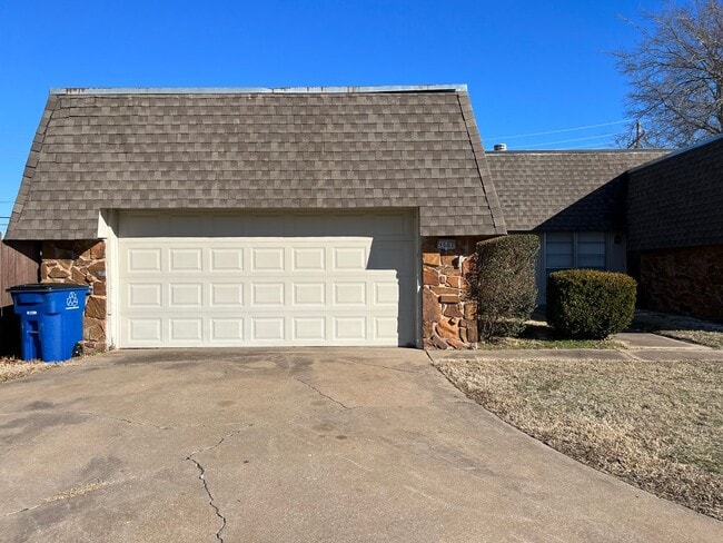 Building Photo - Sheridan Duplexes 01-03