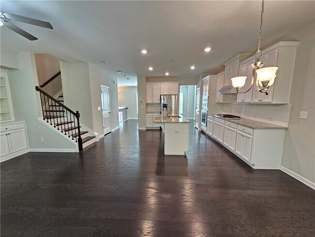 Building Photo - 871 Sunset Park Dr