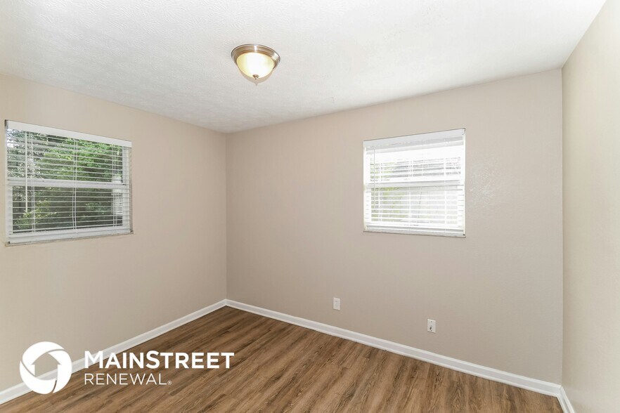 Building Photo - 7147 Eudine Dr N