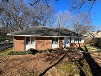 Building Photo - 526 Huntsmoor Dr