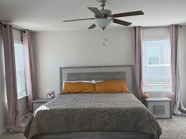 Building Photo - 1177 Sunny Lk Dr