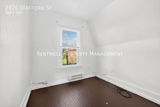 Building Photo - 2926 Stafford St