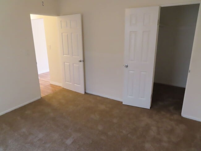 Building Photo - Three Bedroom Two Bath Home in La Mesa