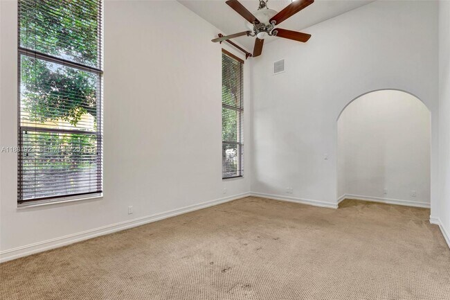 Building Photo - 3203 W Stonebrook Cir