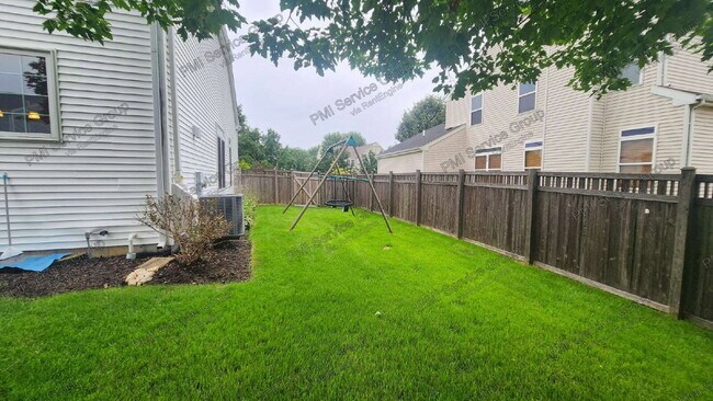 Building Photo - 1523 Schumacher Dr