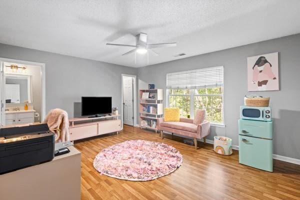 Building Photo - 398 Parc River Blvd