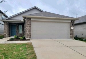 Building Photo - 351 Sickle Loop
