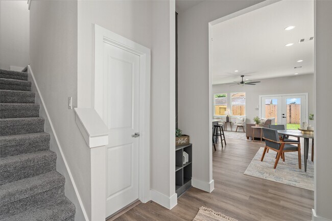 Building Photo - 7224 Avenue B