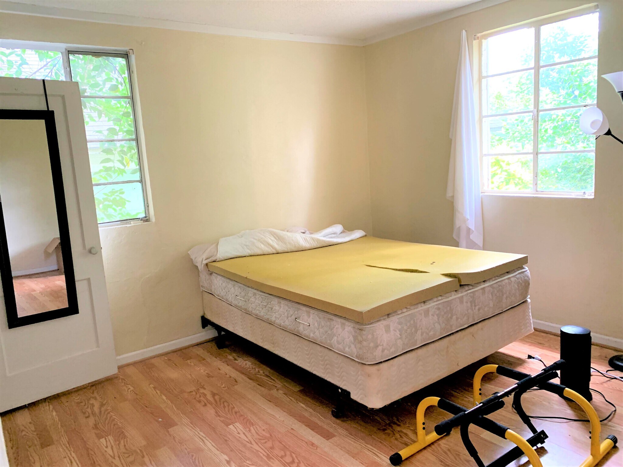 Building Photo - 1036 State St NW