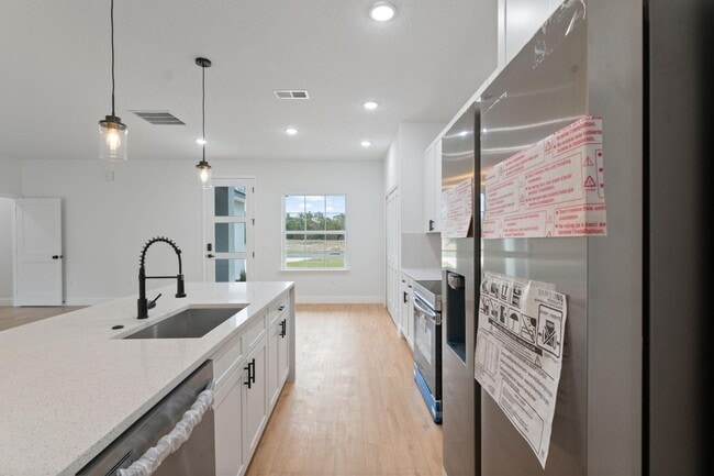 Building Photo - 6067 SW 155th St Rd