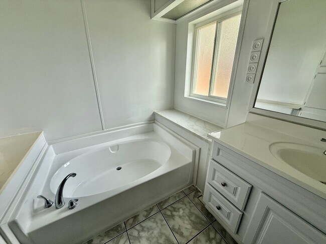 Building Photo - Rehabbed Manufactured Home