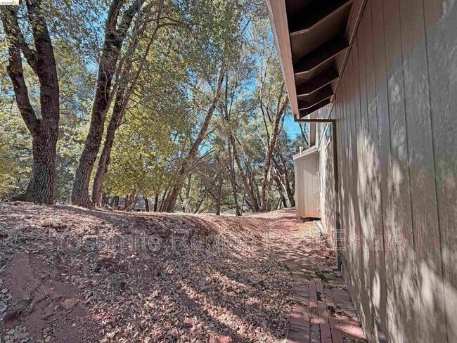 Building Photo - 20790 Ferretti Rd