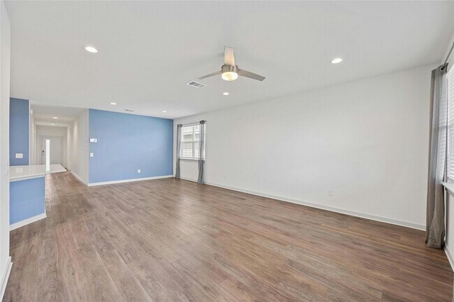 Building Photo - 141 Parryi Cove