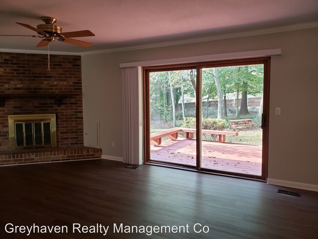 Building Photo - 3 br, 2.5 bath House - 4461 Suhrie Rd