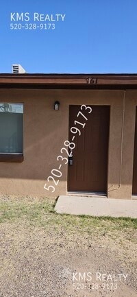 Building Photo - 761 E Pastime Rd