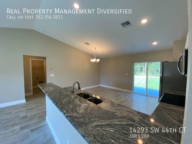 Building Photo - 14293 SW 44th Ct