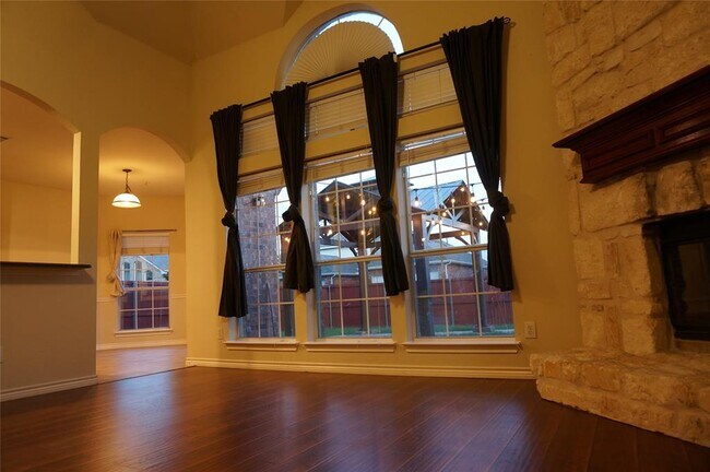 Building Photo - 11457 Gatesville Dr
