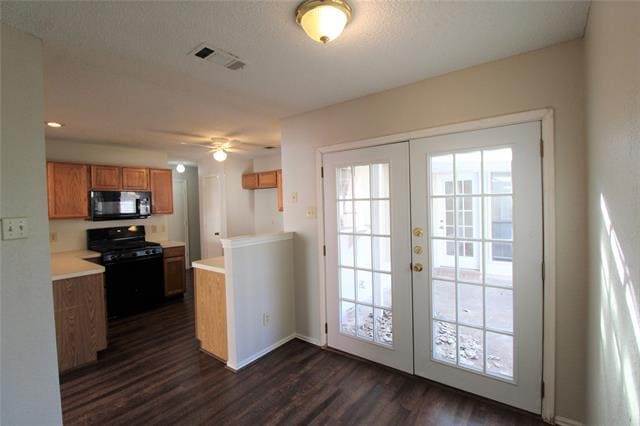 Building Photo - 2309 Lakeshore Ln