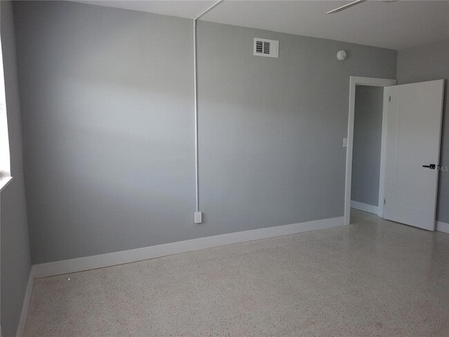 Building Photo - 11355 3rd St E