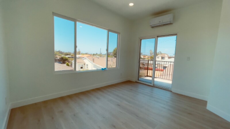 Building Photo - 2577 Fairmount Ave